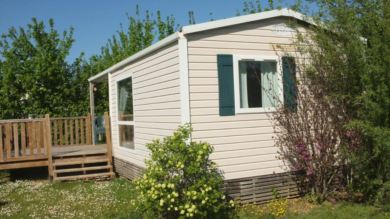 圣伊里埃苏尔查 Camping Du Plan D'Eau ****酒店 外观 照片