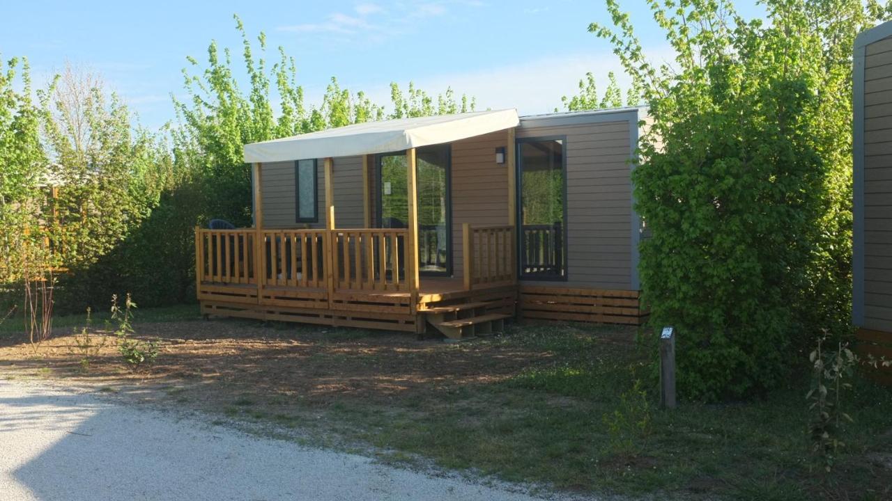 圣伊里埃苏尔查 Camping Du Plan D'Eau ****酒店 外观 照片